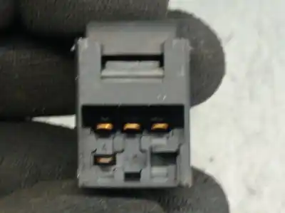 Second-hand car spare part right front power window switch for vw passat b5 (3b2) 1.9 tdi oem iam references 3b0959855b  