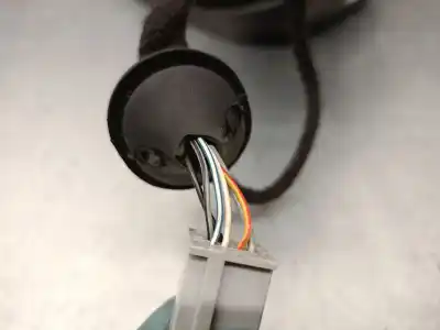 Автозапчастина б/у правий задний огляд для ford fiesta (cb1) motor 1.6 ltr. - 70 kw tdci cat посилання на oem iam 1754080  1754080