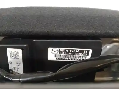 Автозапчастина б/у передне праве сиділо для mazda 3 fastback (bp) 2.0 skyactiv-g m hybrid посилання на oem iam betn675j0  betn675j0