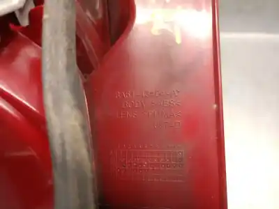 Автозапчасти б/у правый задний фонарь за ford fiesta (cb1) motor 1.6 ltr. - 70 kw tdci cat ссылки oem iam 8a6113404a  1709552