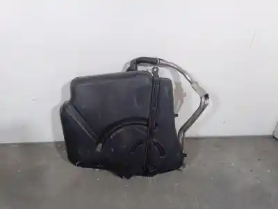 Peça sobressalente para automóvel em segunda mão depósito de combustível por volvo v40 fastback (525) d2 referências oem iam 31432940  31432940