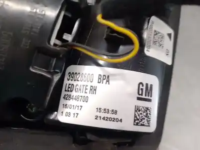 Автозапчастина б/у правий ліхтар для opel zafira tourer c (p12) 1.6 cdti (75) посилання на oem iam 39028600  39028600