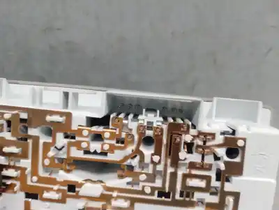 Автозапчастина б/у внутрішне світло для opel zafira tourer c (p12) 1.6 cdti (75) посилання на oem iam 316627975  39030915