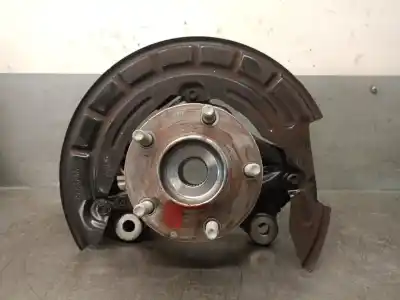 Second-hand car spare part front left knuckle for mazda 3 fastback (bp) 2.0 skyactiv-g m hybrid oem iam references   