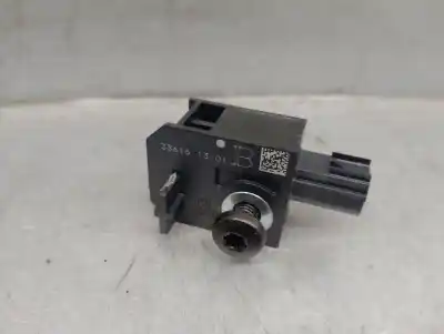 Peça sobressalente para automóvel em segunda mão sensor por opel zafira tourer c (p12) 1.6 cdti (75) referências oem iam 13504470  