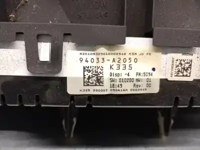 Peça sobressalente para automóvel em segunda mão quadrante por kia cee'd (jd) 1.6 crdi 136 referências oem iam 94033a2050  94033a2050