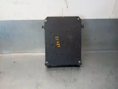 Second-hand car spare part fuse box unit for citroen c4 picasso ii 1.6 bluehdi 120 oem iam references 9806687980  9806687980