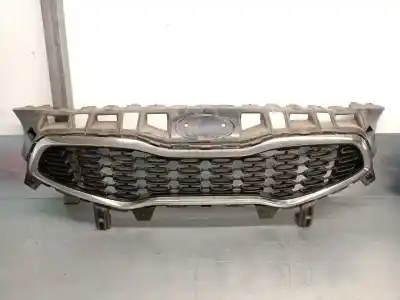 Pezzo di ricambio per auto di seconda mano Griglia Anteriore per KIA CEE'D (JD) 1.6 CRDI 136 Riferimenti OEM IAM 86351A2610  86350A2610