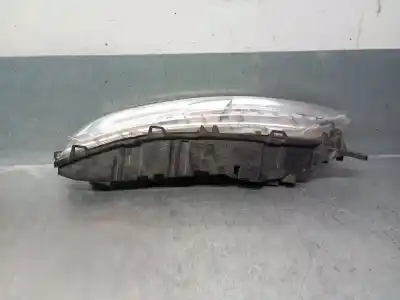 Second-hand car spare part front left headlight for citroen c4 picasso ii 1.6 bluehdi 120 oem iam references 9676036580  9676036580