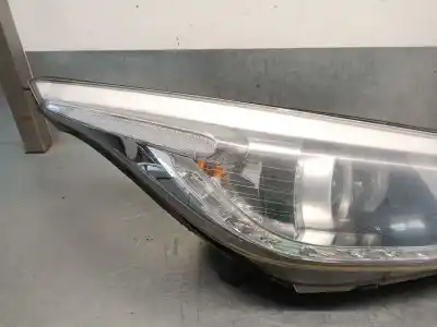 Peça sobressalente para automóvel em segunda mão farol / farolim direito por kia cee'd (jd) 1.6 crdi 136 referências oem iam 92102a2350  92102a2350
