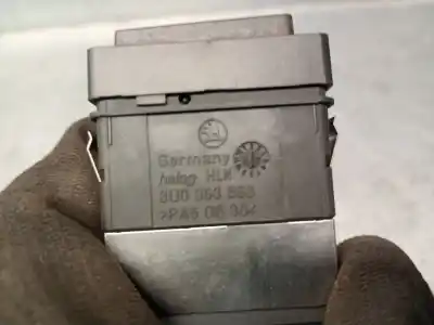 Автозапчастина б/у вимикач для skoda superb i (3u4) 2.0 tdi посилання на oem iam 3u0963563  3u0963563