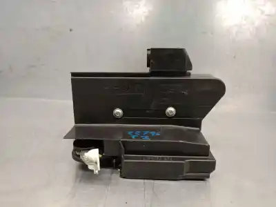 Peça sobressalente para automóvel em segunda mão fechadura da porta traseira esquerda por dacia sandero iii 1.0 tce 90 referências oem iam 825033052rb