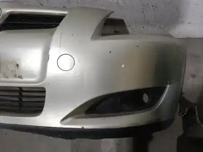 Second-hand car spare part front bumper for toyota auris (_e15_) 2.0 d-4d (ade150_) oem iam references 5211902970  5211902970