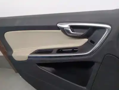 Автозапчастина б/у оббірка передніх дверей ліва для volvo v60 i (155) d3 / d4 посилання на oem iam 8635849  1282520