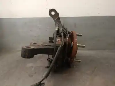 Second-hand car spare part front left knuckle for kia cee'd (jd) 1.6 crdi 136 oem iam references 51715a2000  51715a2000