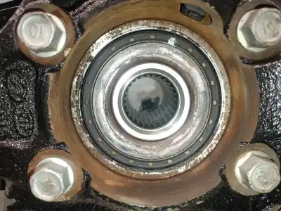 Second-hand car spare part front left knuckle for kia cee'd (jd) 1.6 crdi 136 oem iam references 51715a2000  51715a2000