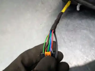 Автозапчастина б/у правий задний огляд для peugeot 2008 ii (ud_, us_, uy_, uk_) 1.5 bluehdi 110 (udyhsk) посилання на oem iam 98471896xt  9839237780