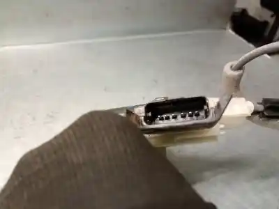 Автозапчастина б/у замок дверей заднього лівого для peugeot 2008 ii (ud_, us_, uy_, uk_) 1.5 bluehdi 110 (udyhsk) посилання на oem iam 9830560180  9830560180