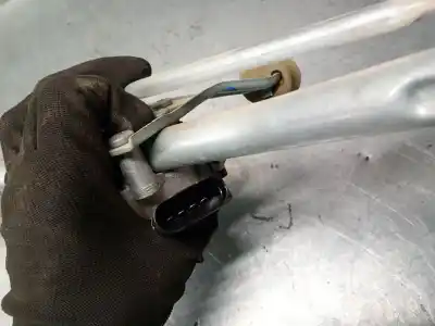 Автозапчасти б/у мотор переднего стеклоочистителя за peugeot 2008 ii (ud_, us_, uy_, uk_) 1.5 bluehdi 110 (udyhsk) ссылки oem iam 9824784980  9824784980