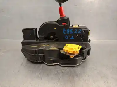 Автозапчастина б/у замок заднього правого дверя для opel zafira tourer c (p12) 2.0 cdti (75) посилання на oem iam 133743