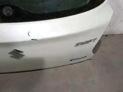 Автозапчастина б/у загальні двері для suzuki swift v (az) 1.2 hybrid (mild hybrid) (a2l412) посилання на oem iam 6910052r00  6910052r00 Автозапчастина б/у загальні двері для suzuki swift v (az) 1.2 hybrid (mild hybrid) (a2l412) посилання на oem iam 6910052r00  6910052r00