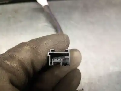 Автозапчасти б/у центральный стоп-сигнал за peugeot 2008 ii (ud_, us_, uy_, uk_) 1.5 bluehdi 110 (udyhsk) ссылки oem iam 9836561780  9836561780