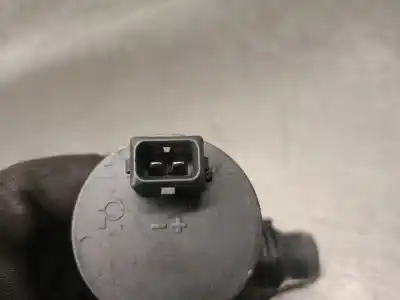 Peça sobressalente para automóvel em segunda mão bomba de água por bmw x5 (e53) 3.0 d referências oem iam 64116907811  64116907811