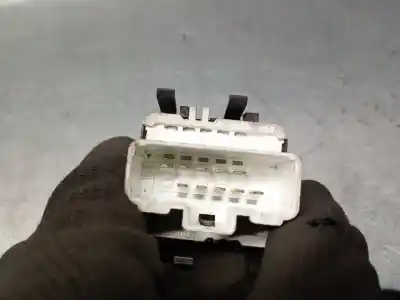 Автозапчасти б/у выключатель левого переднего окна за renault modus / grand modus (f/jp0_) 1.4 (jp01, jp0j) ссылки oem iam 8200214939  8200214939