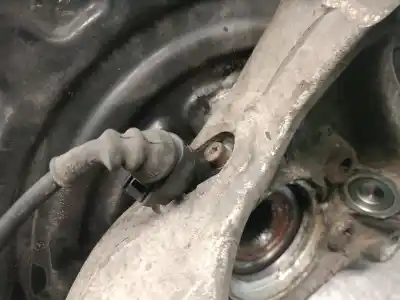 Pezzo di ricambio per auto di seconda mano attacco anteriore destro per audi a3 (8p1) s3 quattro riferimenti oem iam 3c0407254f  3c0407254f