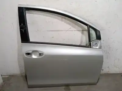 Автозапчастина б/у передні праві двері для TOYOTA YARIS (_P9_) 1.0 VVT-I (KSP90_) Посилання на OEM IAM 670010D170  670010D170