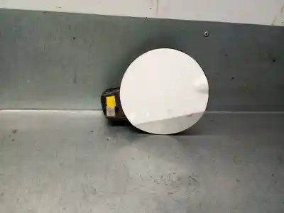 Recambio de automóvil de segunda mano de tapa exterior combustible para seat ibiza iv (6j5, 6p1) 1.6 tdi referencias oem iam 6j3809905d