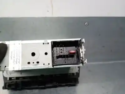Pezzo di ricambio per auto di seconda mano impianto audio / radio cd per seat ibiza iv (6j5, 6p1) 1.6 tdi riferimenti oem iam 6j0035156  6j0035156