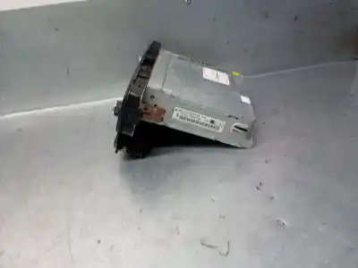 Pezzo di ricambio per auto di seconda mano impianto audio / radio cd per seat ibiza iv (6j5, 6p1) 1.6 tdi riferimenti oem iam 6j0035156  6j0035156