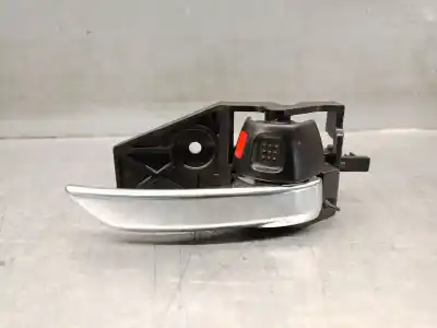 Автозапчасти б/у внутри передней правой ручки за suzuki swift v (az) 1.2 hybrid (mild hybrid) (a2l412) ссылки oem iam 8311057l20c48