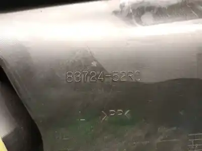 Автозапчасти б/у обивка левой передней двери за suzuki swift v (az) 1.2 hybrid (mild hybrid) (a2l412) ссылки oem iam 8372452r0  8386152r00