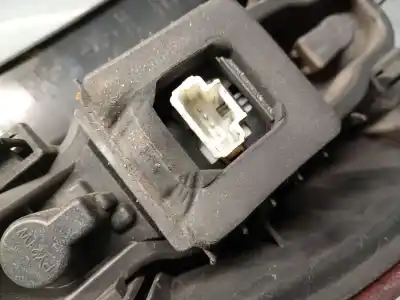 Автозапчасти б/у правый задний фонарь за renault scénic iii (jz0/1_) 1.5 dci ссылки oem iam 265500013r  265500013r