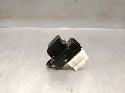 Автозапчасти б/у управление задними правыми стеклами за suzuki swift v (az) 1.2 hybrid (mild hybrid) (a2l412) ссылки oem iam 3799571l00  3799571l00