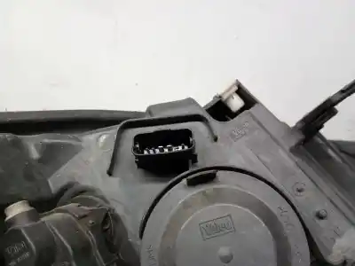 Автозапчастина б/у ліва фара для renault scénic iii (jz0/1_) 1.5 dci посилання на oem iam 260608682r  260608682r