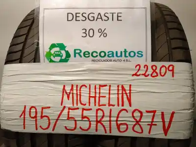 Recambio de automóvil de segunda mano de NEUMATICO/S para FORD FIESTA VII (HJ, HF)  referencias OEM IAM 19555R1687V  