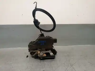 Recambio de automóvil de segunda mano de CERRADURA PUERTA DELANTERA DERECHA para VOLKSWAGEN GOLF IV (1J1)  referencias OEM IAM C3B1837016A  