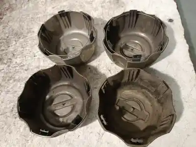 Gebrauchtes Autoersatzteil nabenkappen zum nissan terrano/terrano.ii (r20) 2.7 turbodiesel oem-iam-referenzen 403152x800  