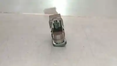 Автозапчастина б/у вимикач для audi a4 b8 avant (8k5) rs4 quattro посилання на oem iam 8k1927451  8k1927451