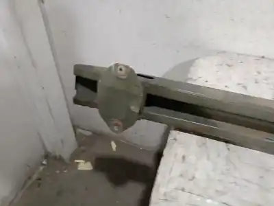 Second-hand car spare part rear bumper reinforcement for toyota corolla (_e12_) 1.4 d (nde120_) oem iam references 5529182  