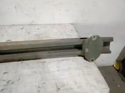 Second-hand car spare part rear bumper reinforcement for toyota corolla (_e12_) 1.4 d (nde120_) oem iam references 5529182  