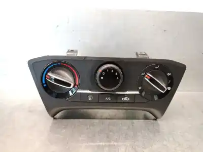 Автозапчастина б/у контроль опалення / кондиціонації для HYUNDAI I20 II (GB, IB) 1.2 Посилання на OEM IAM 97250C8011  97250C8011SDH