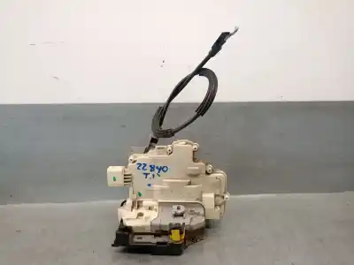 Автозапчастина б/у замок дверей заднього лівого для SEAT LEON (1P1) 2.0 TDI Посилання на OEM IAM 1P0839015  1P0839015