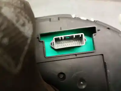 Автозапчастина б/у панель інструментів для renault megane ii (bm0/1_, cm0/1_) 1.6 16v посилання на oem iam 8200793135  8200793135