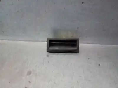 Peça sobressalente para automóvel em segunda mão puxador exterior de mala por volkswagen tiguan (5n_) 2.0 tdi referências oem iam 5n0827566t