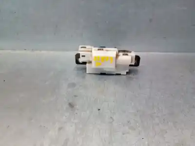 Автозапчасти б/у замок багажника/ворот за renault modus / grand modus (f/jp0_) 1.2 (jp0c, jp0k, fp0c, fp0k, fp0p, jp0p, jp0t) ссылки oem iam 8200295641  8200295641