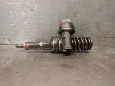 Pezzo di ricambio per auto di seconda mano iniettore per seat ibiza (6l1) 1.9 tdi riferimenti oem iam 038130073aj